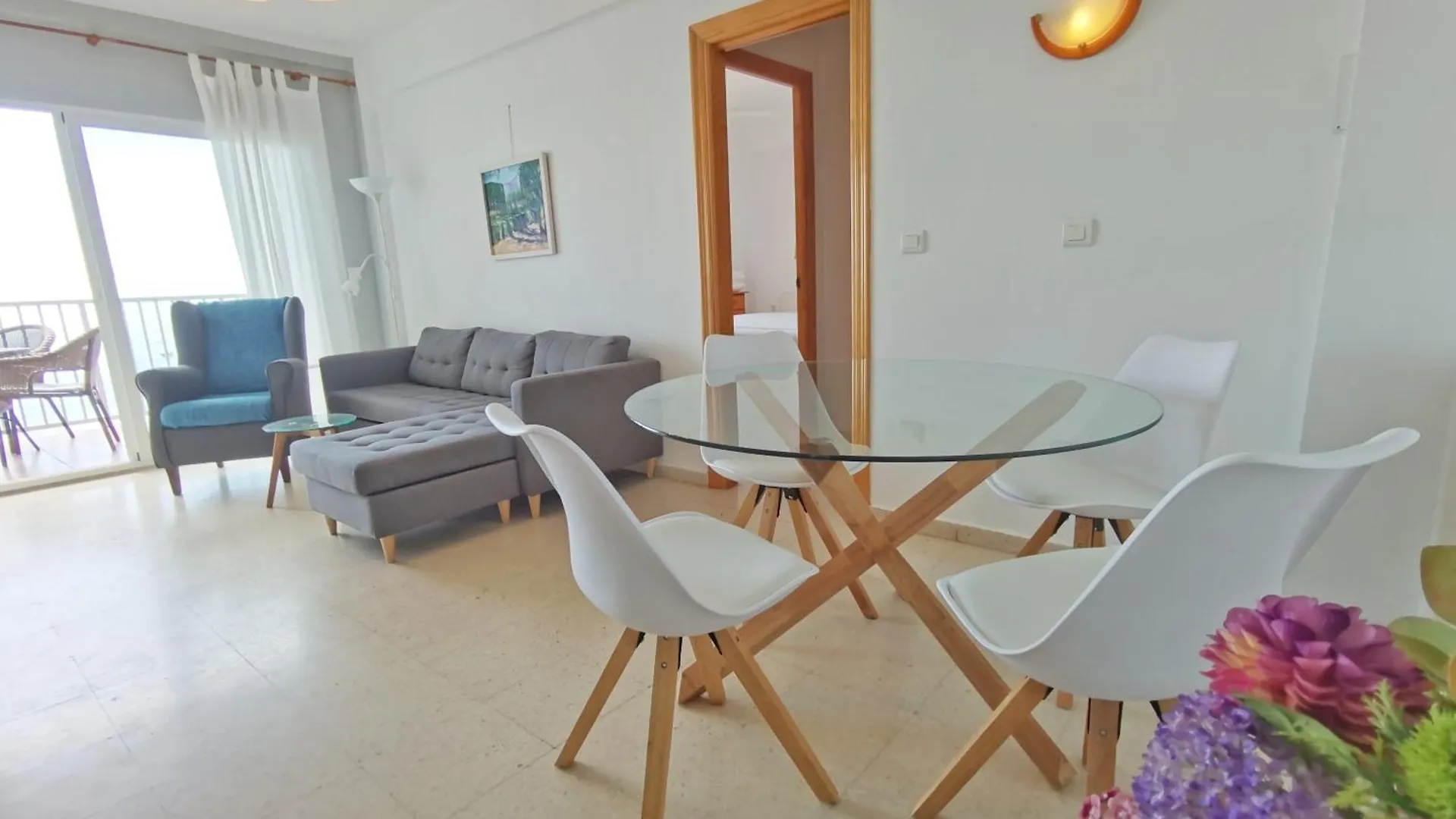 Carabeo Vista Mar Apartment Nerja